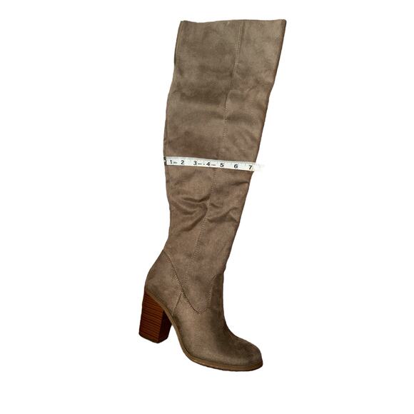 J Adams tan faux suede over knee boots with ankle zipper size 7 NWOT - Picture 6 of 6